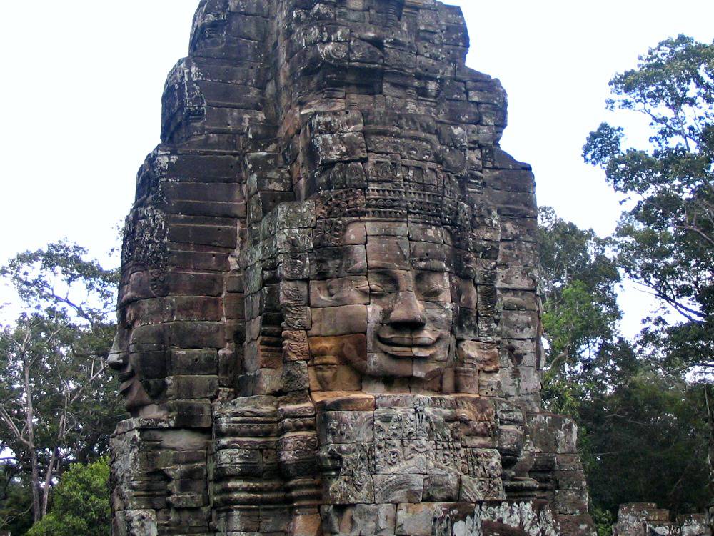 angkor-thom-bayon-hoofden-cambodja