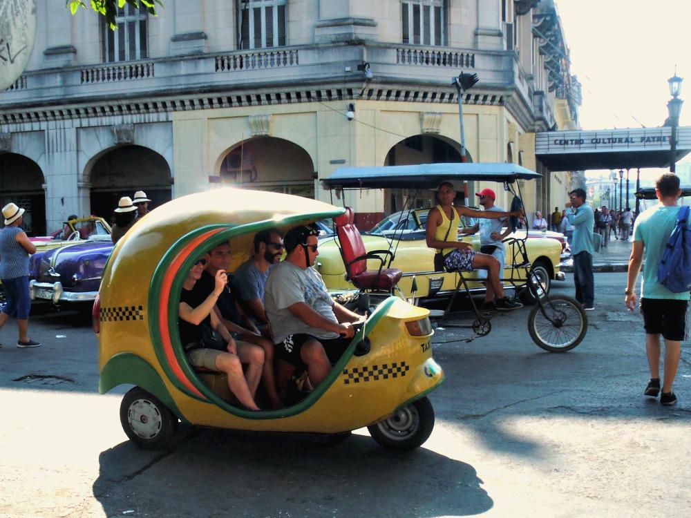 cuba-havana-tips-cocotaxi