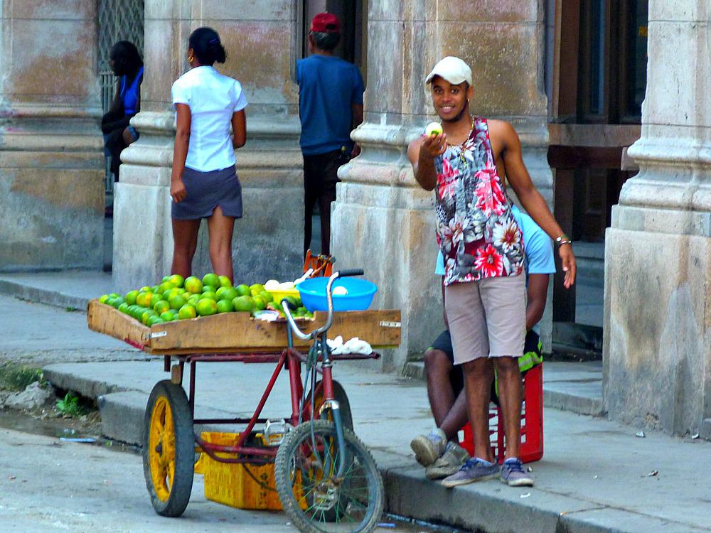 Have chit chat in Havana